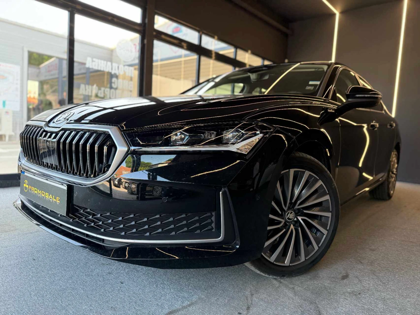 Skoda Superb Laurin & Klement* Чисто нова* Лизинг* В Гаранция - изображение 3