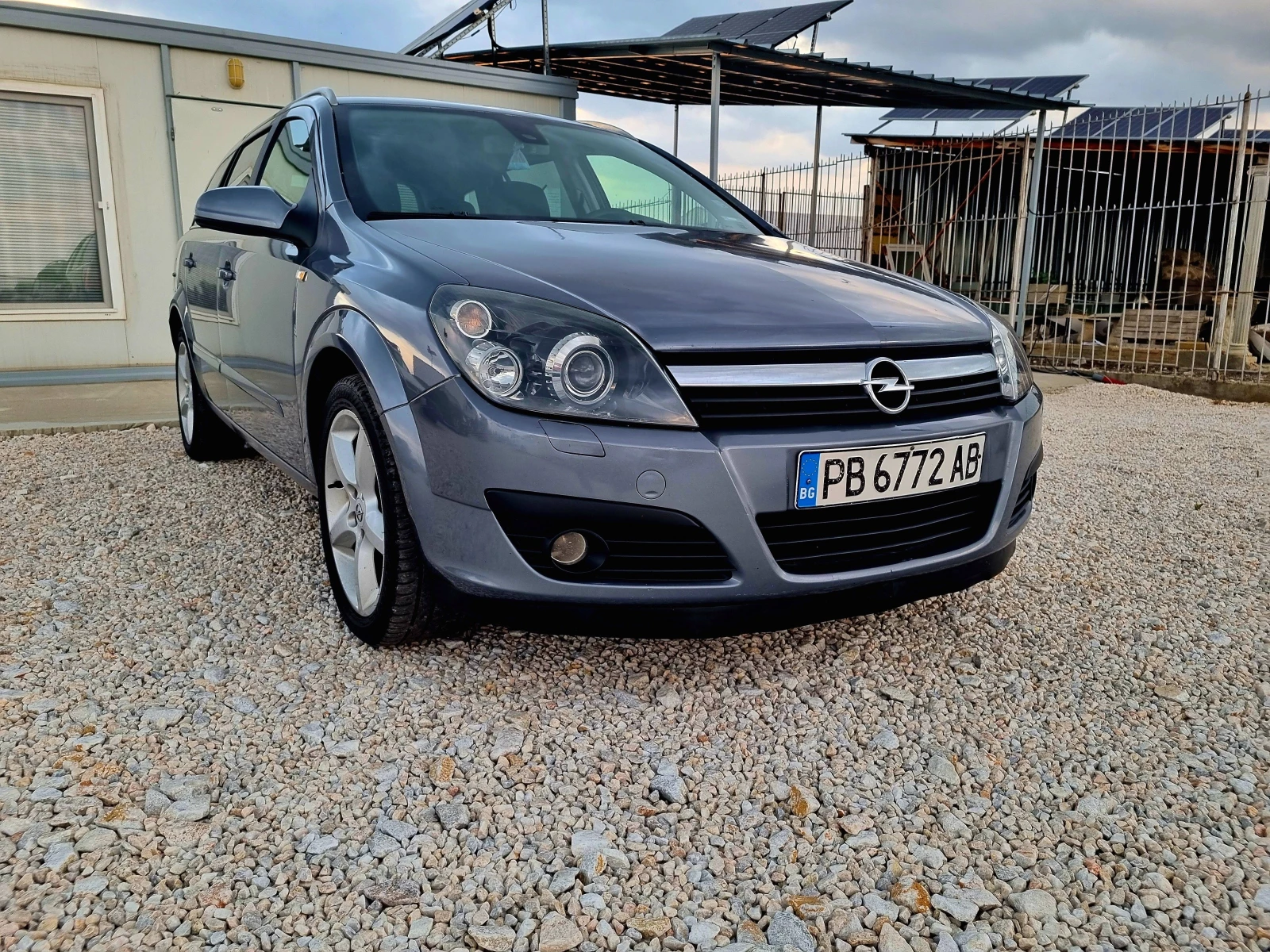 Opel Astra 1.9CDTI 120ks.Cosmo - изображение 4