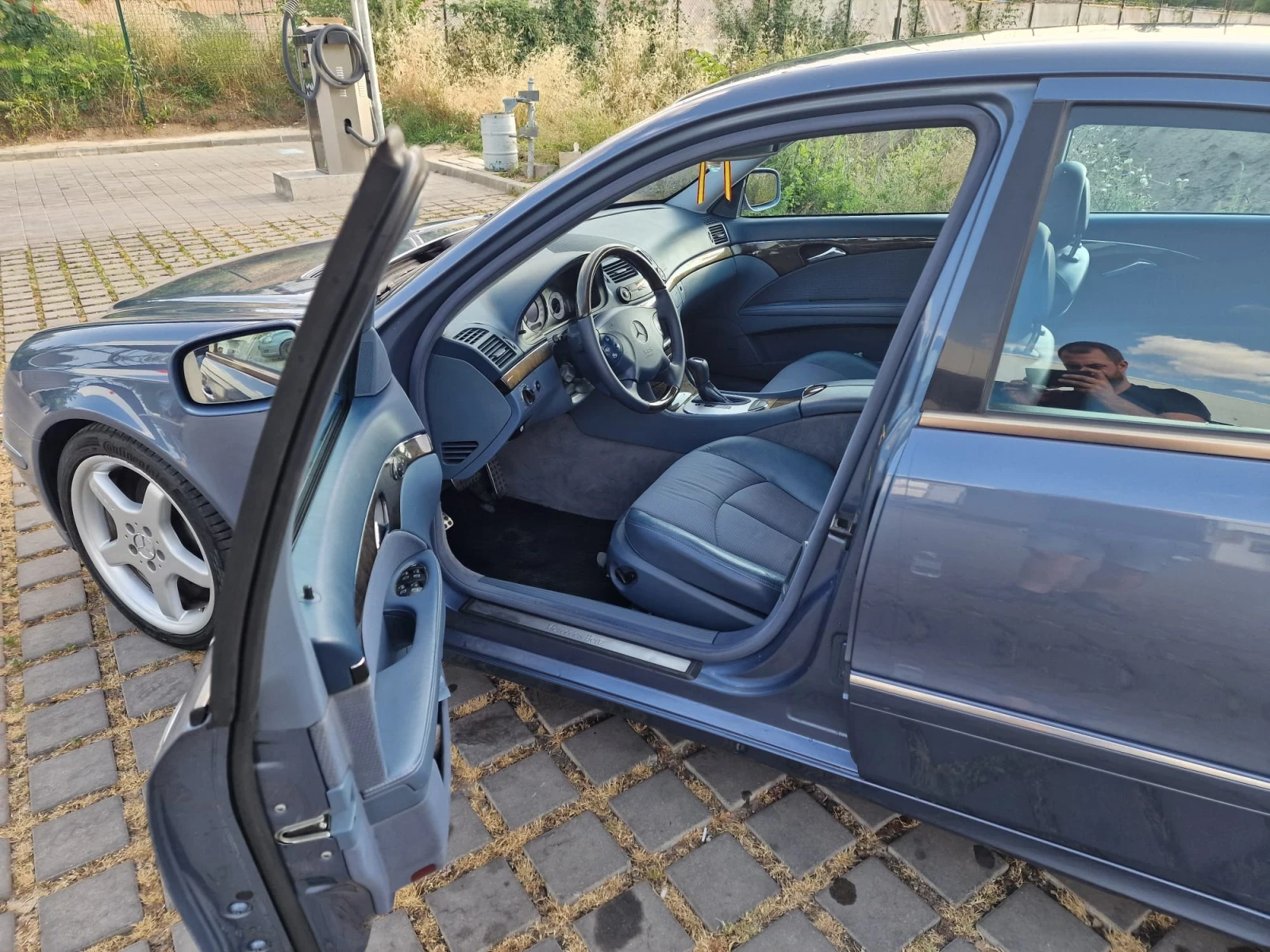 Mercedes-Benz E 270  - изображение 8