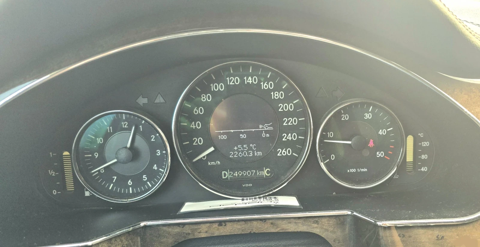 Mercedes-Benz CLS 320  - изображение 6