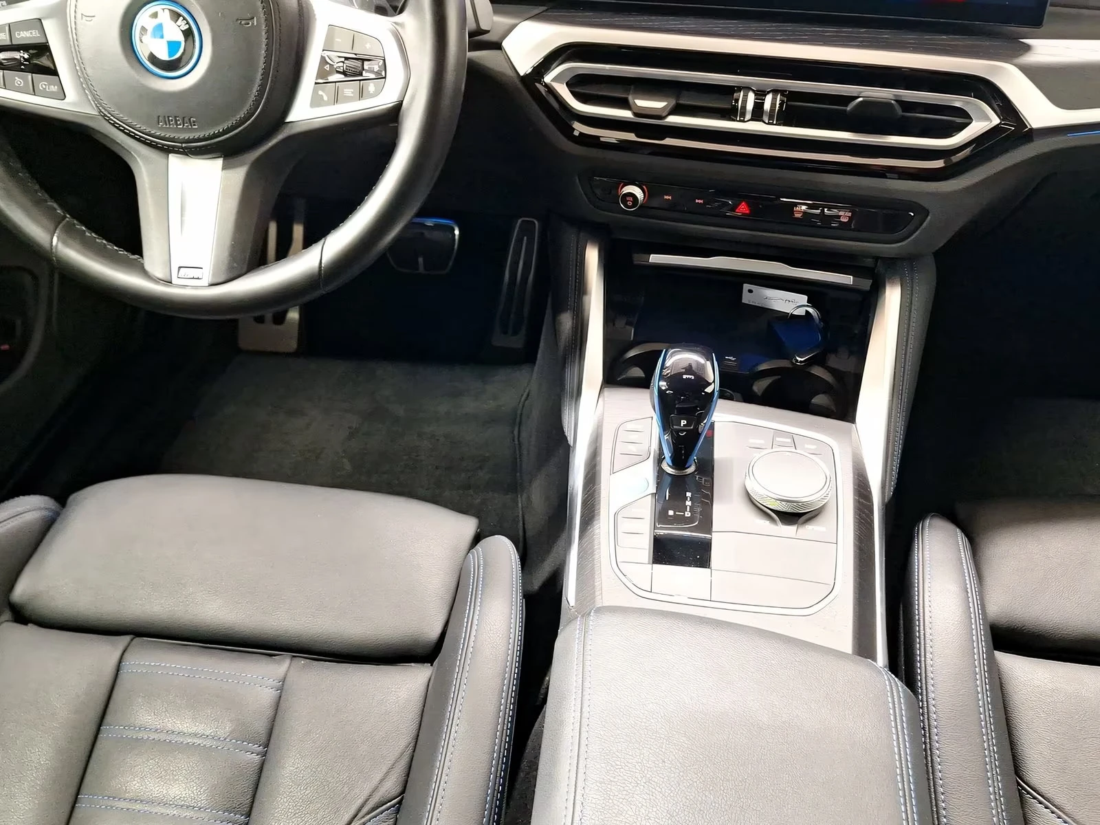 BMW i4 eDrive40 M-Sport 360/M Седалки/Adaptive M/HK - изображение 8