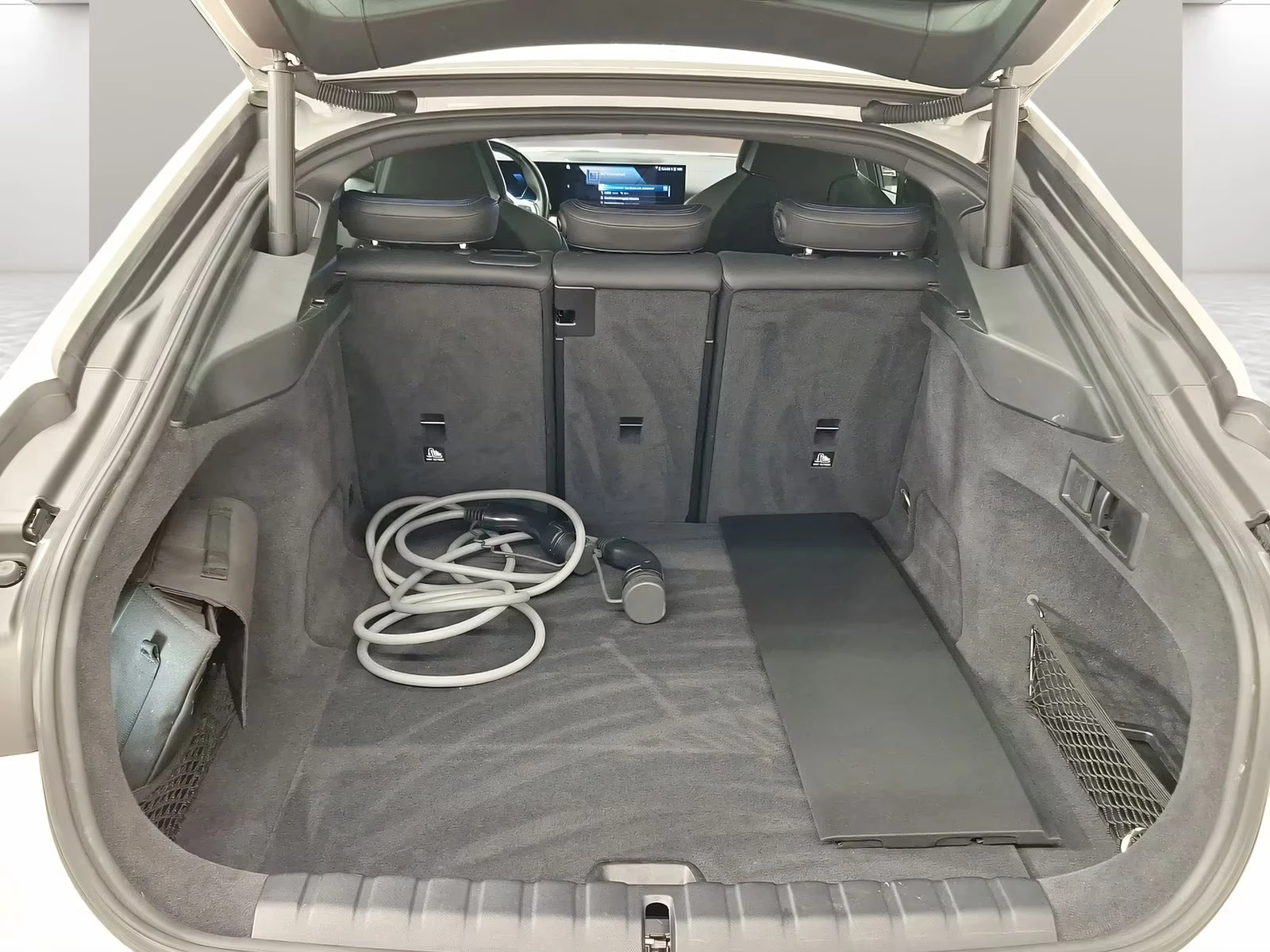 BMW i4 eDrive40 M-Sport 360/M /Adaptive M/HK | Mobile.bg   11