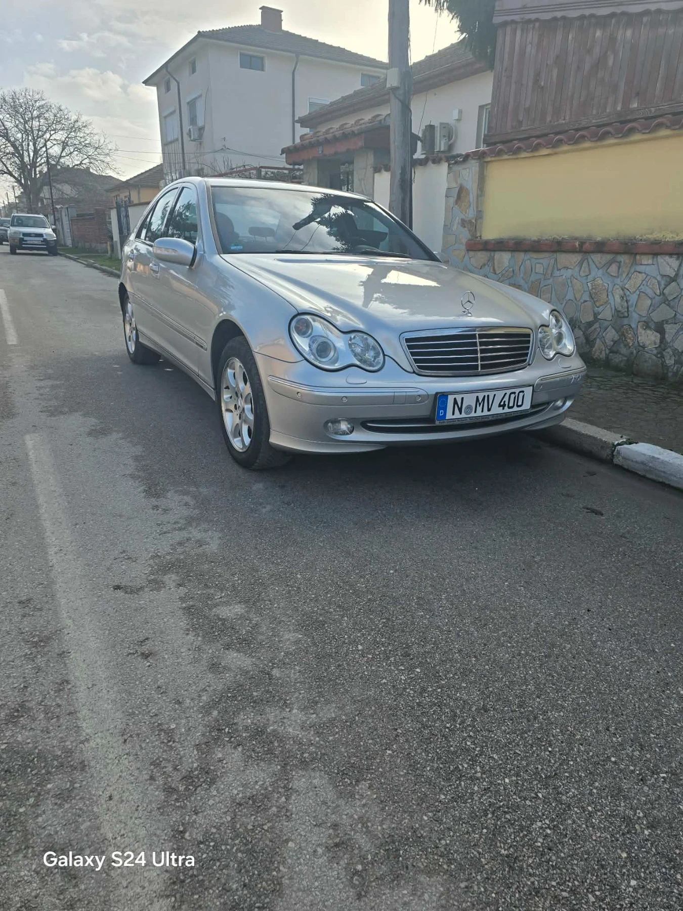 Mercedes-Benz C 320, снимка 2 - Автомобили и джипове - 53778345