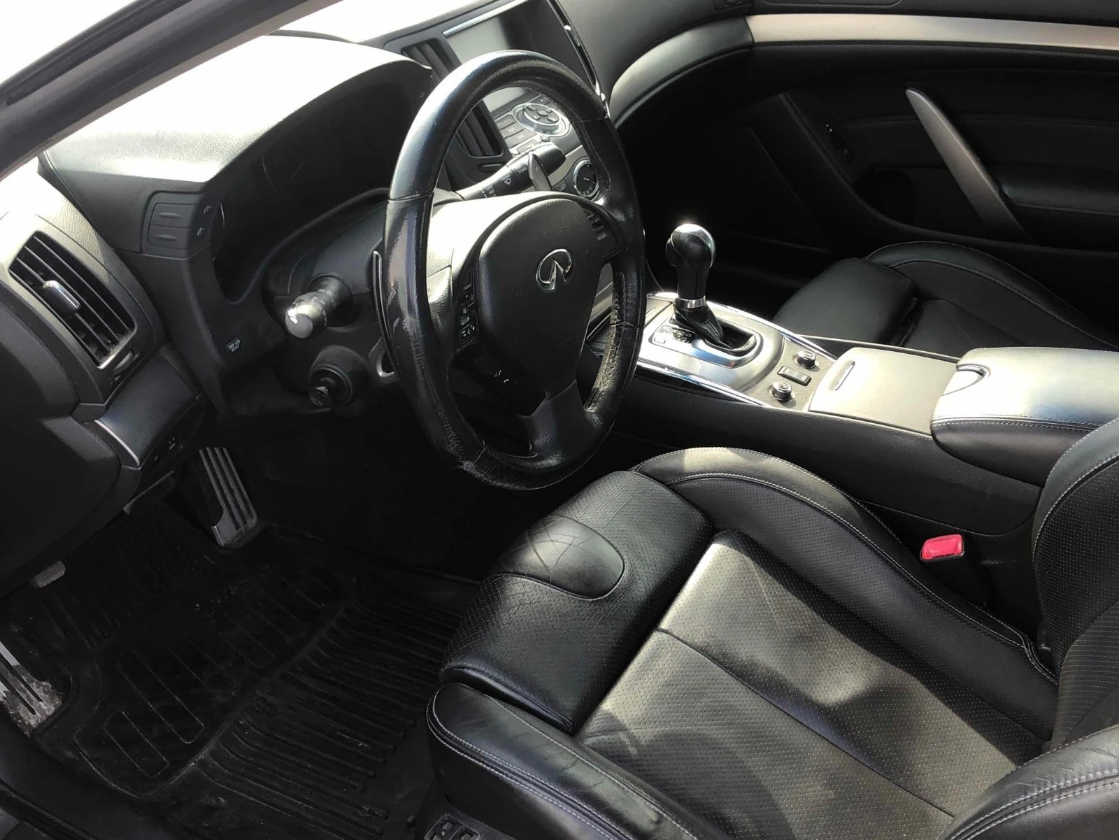 Infiniti G37 Coupe С РЕГИСТРАЦИЯ & АВТО КРЕДИТ, снимка 5 - Автомобили и джипове - 53911208