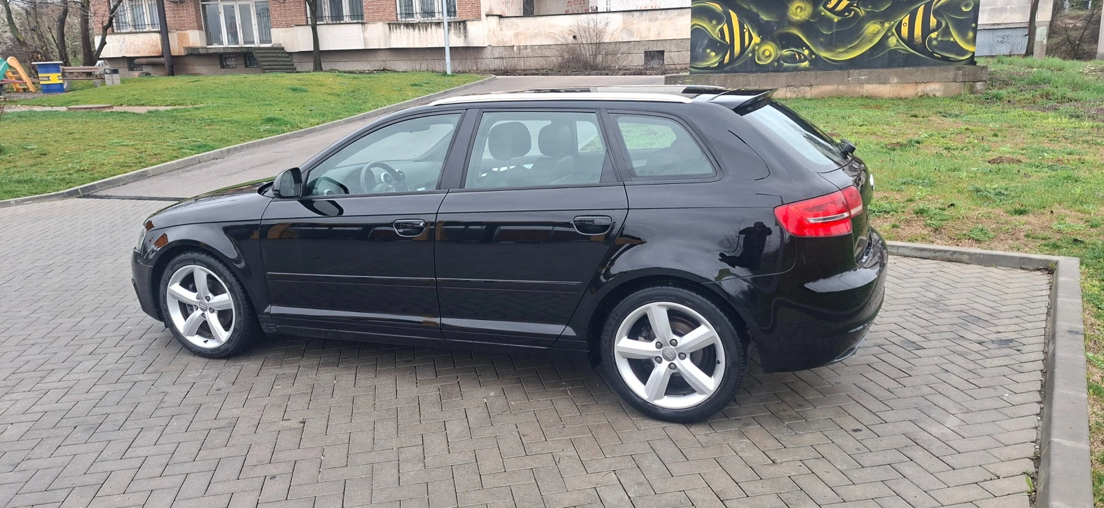 Audi A3 2.0TDI S line, снимка 10 - Автомобили и джипове - 54029176