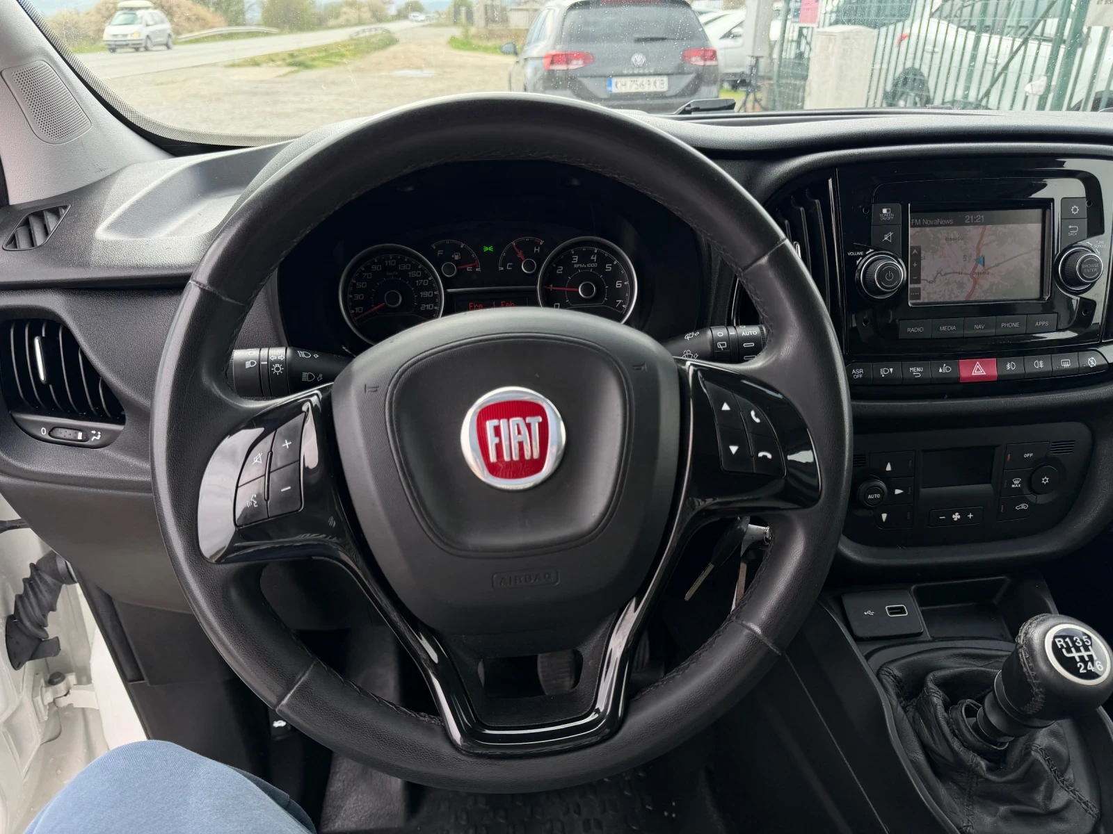 Fiat Doblo 1.6 Mjet L2 Camera, снимка 12 - Автомобили и джипове - 54192081