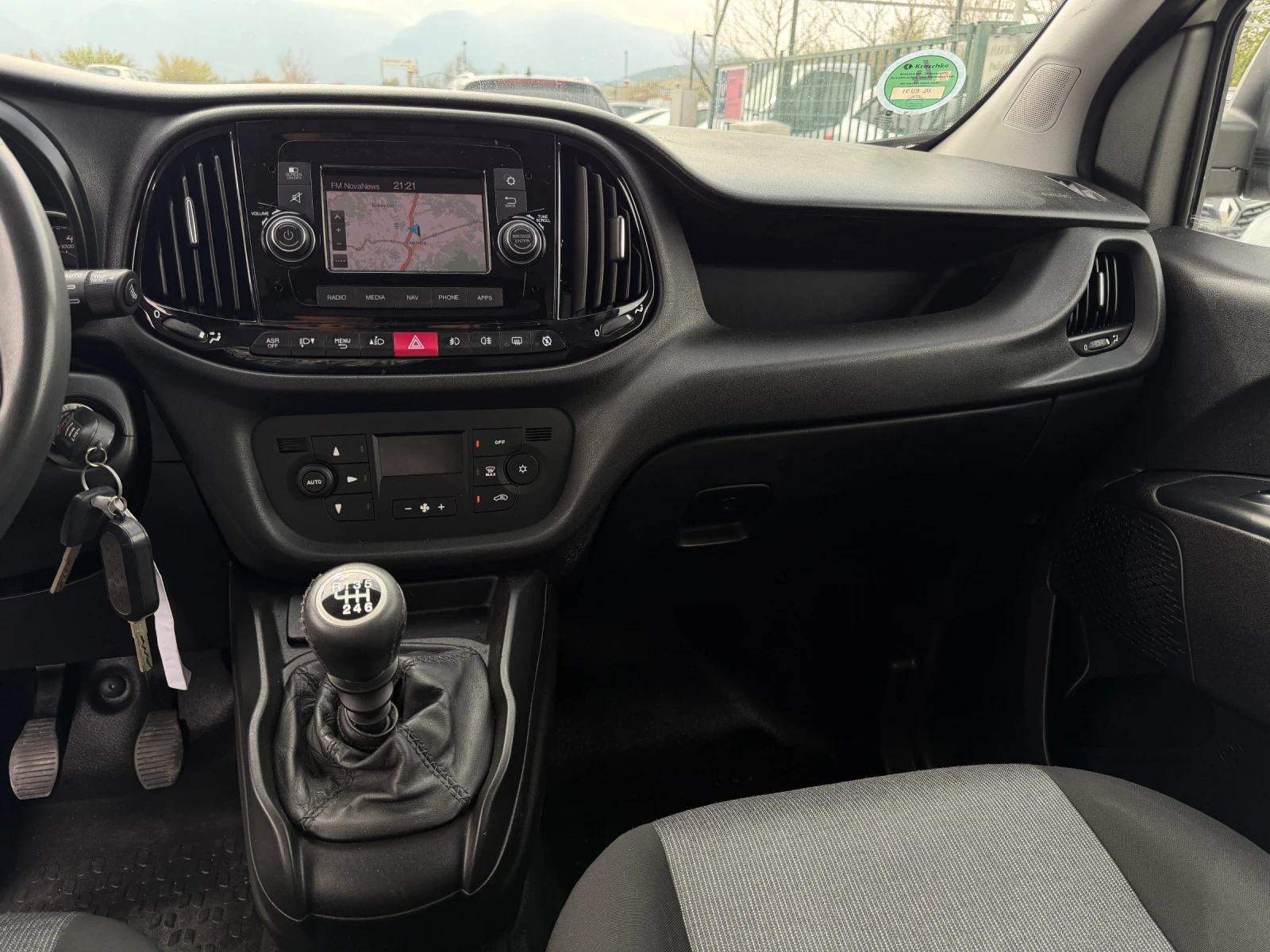 Fiat Doblo 1.6 Mjet L2 Camera, снимка 11 - Автомобили и джипове - 54192081