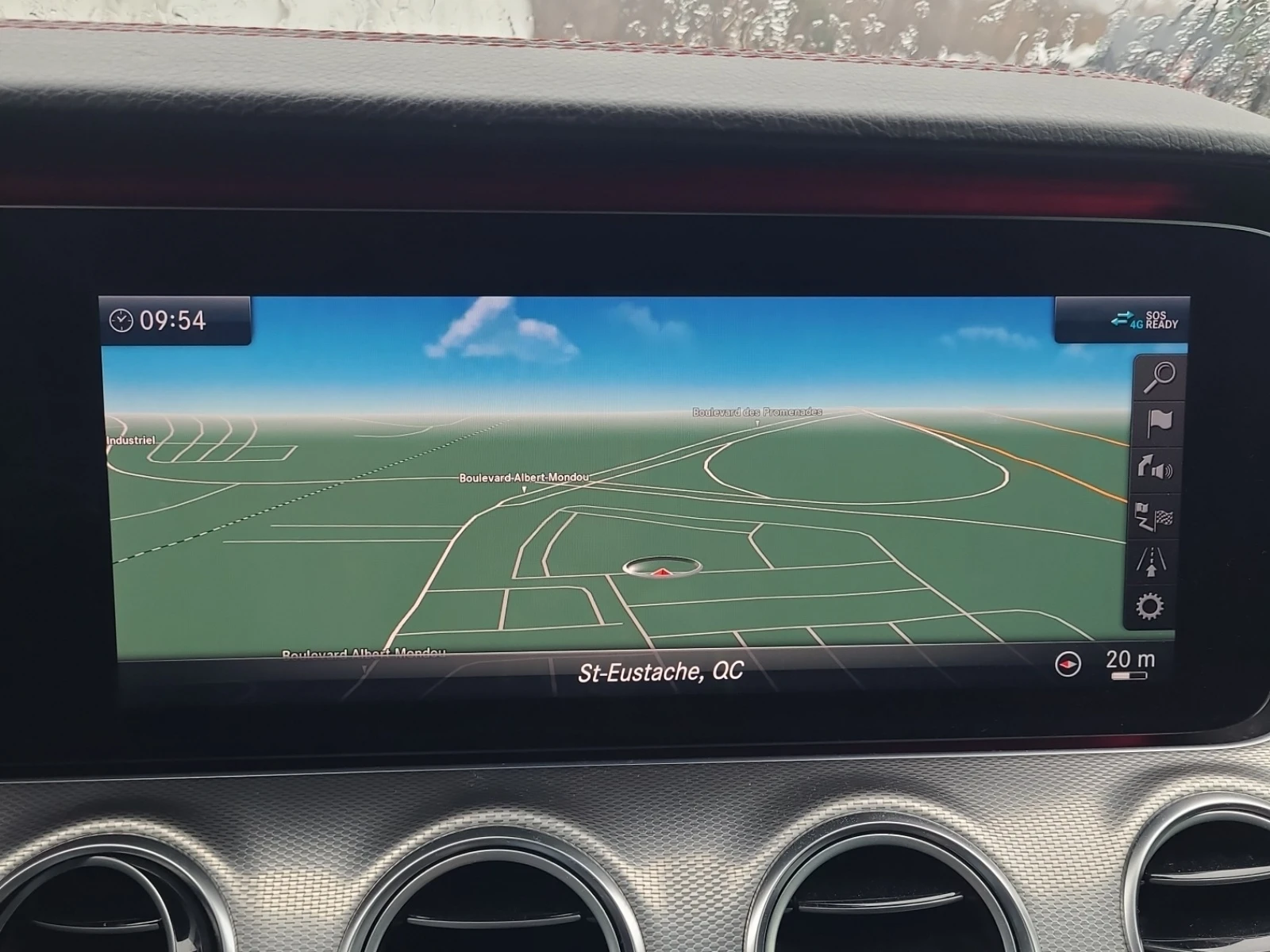 Mercedes-Benz E 53 AMG * * CARFAX * * АВТО КРЕДИТ * * , снимка 7 - Автомобили и джипове - 54205412