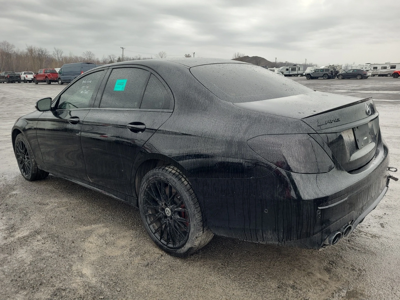 Mercedes-Benz E 53 AMG * * CARFAX * * АВТО КРЕДИТ * * , снимка 3 - Автомобили и джипове - 54205412