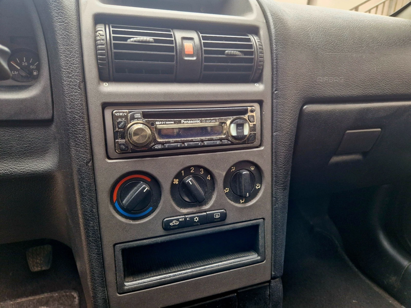 Opel Astra, снимка 7 - Автомобили и джипове - 54367084