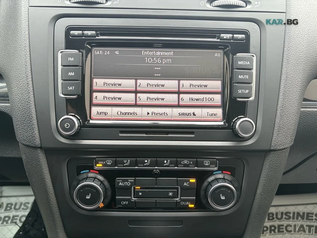 VW Golf GTI* АвтоКредит* (ЦЕНА ДО БГ), снимка 15 - Автомобили и джипове - 54932124