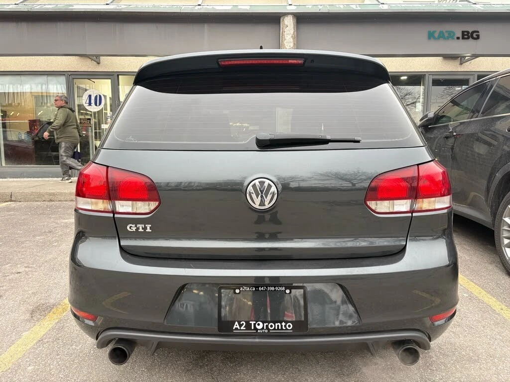 VW Golf GTI* АвтоКредит* (ЦЕНА ДО БГ), снимка 6 - Автомобили и джипове - 54932124