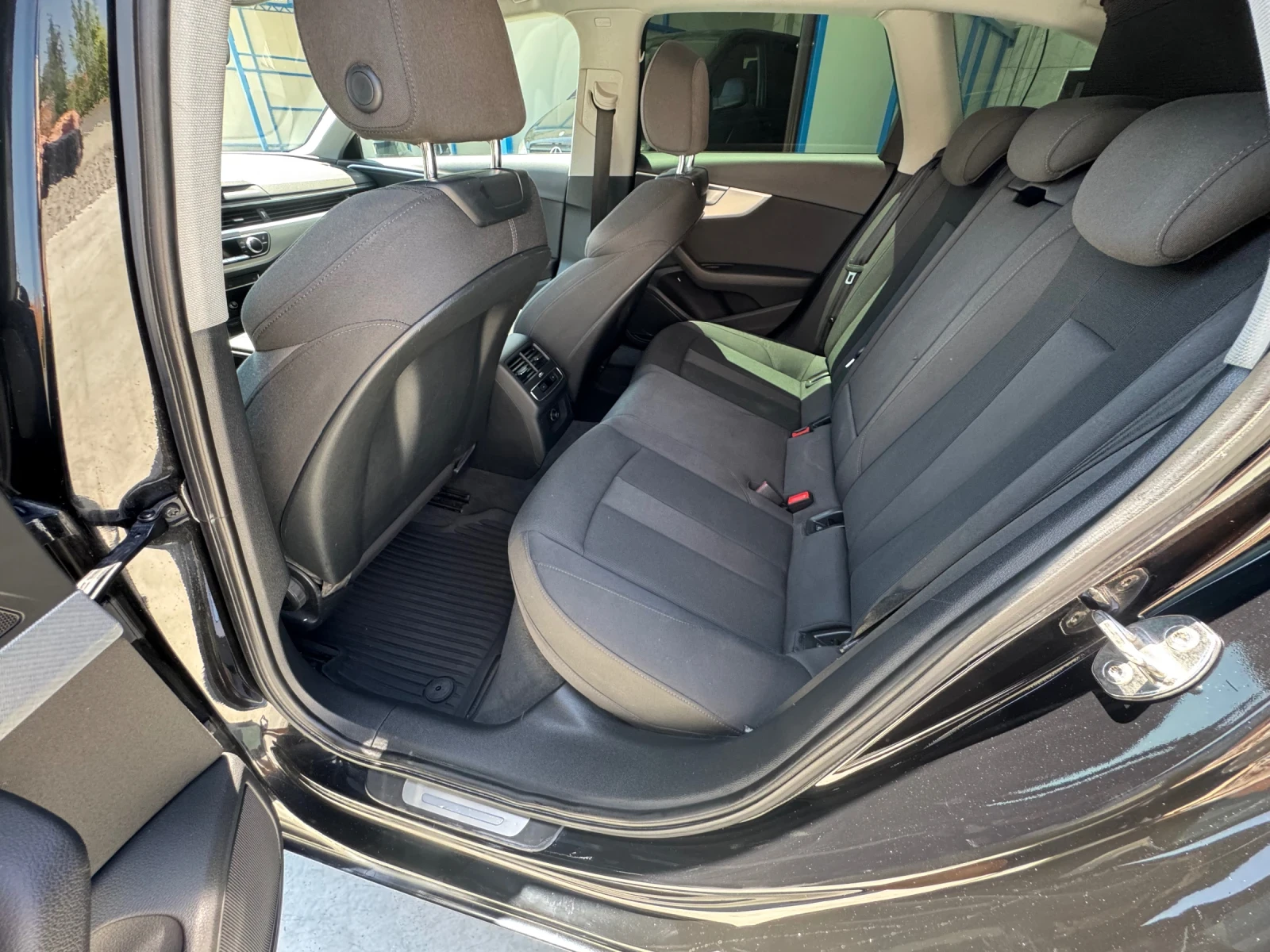 Audi A4 S4 ����� 35 TFSI 150�� | Mobile.bg � ����������� 17