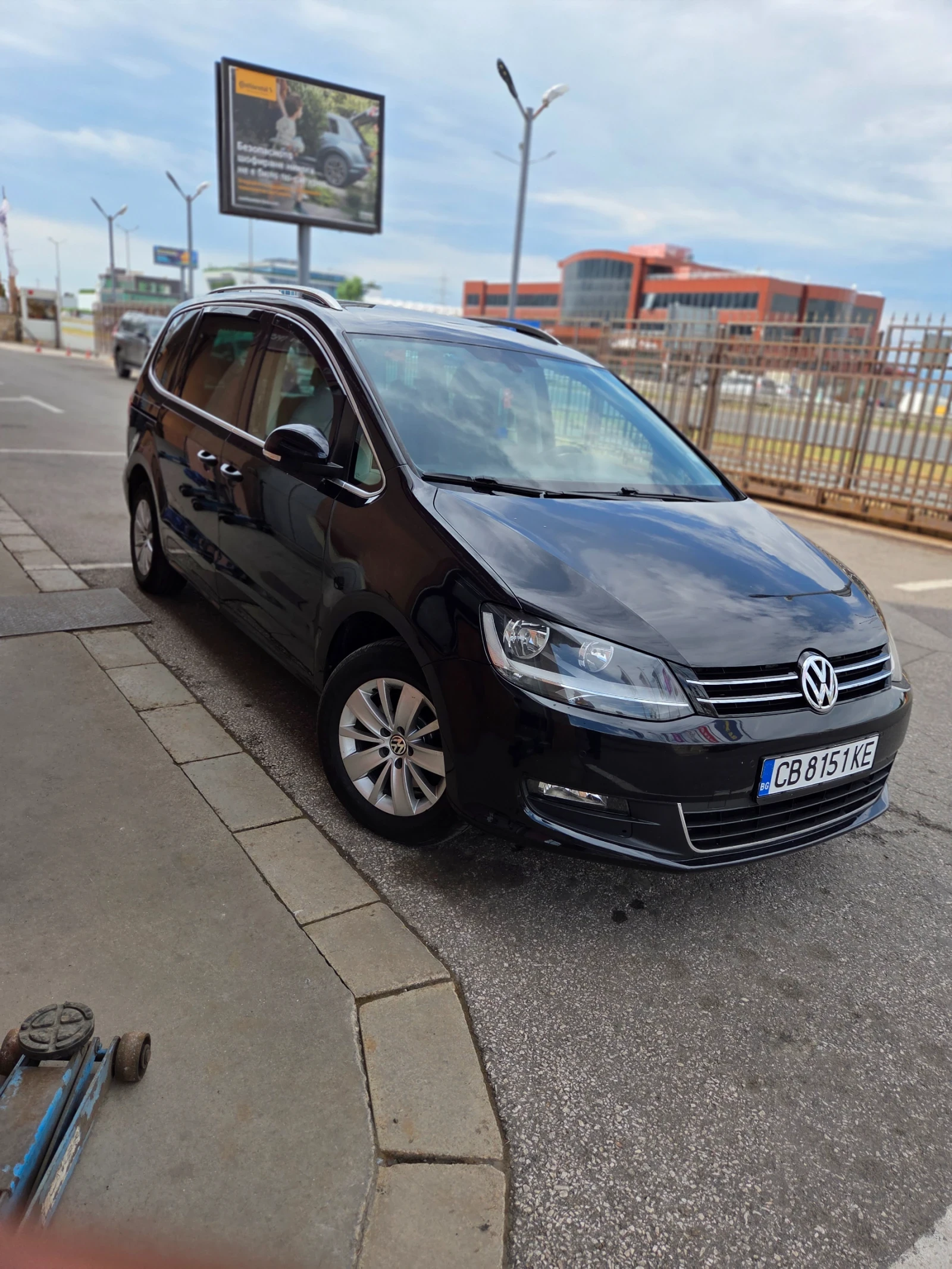 VW Sharan 1.4, снимка 4 - Автомобили и джипове - 55207539