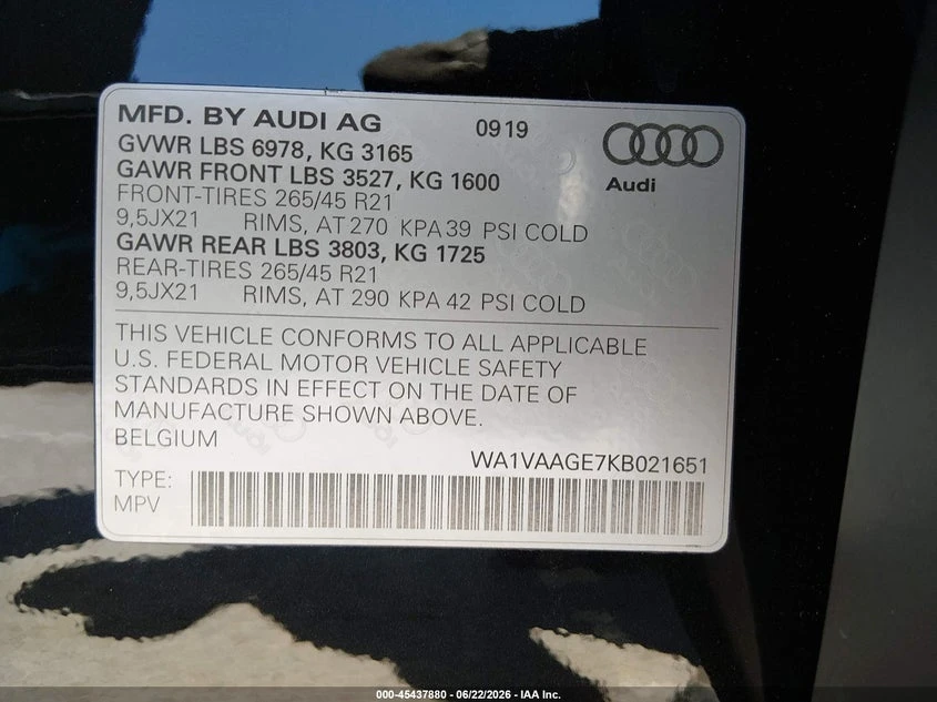 Audi E-Tron Premium Plus, снимка 9 - Автомобили и джипове - 55534773