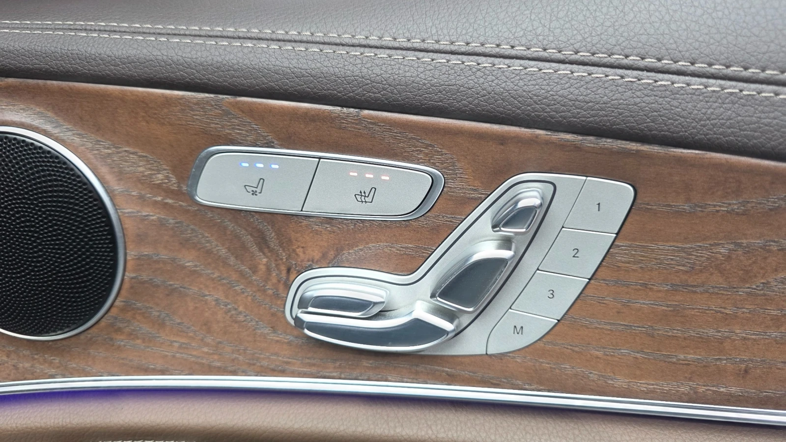 Mercedes-Benz E 300 E300 Exclusive, снимка 13 - Автомобили и джипове - 55541502