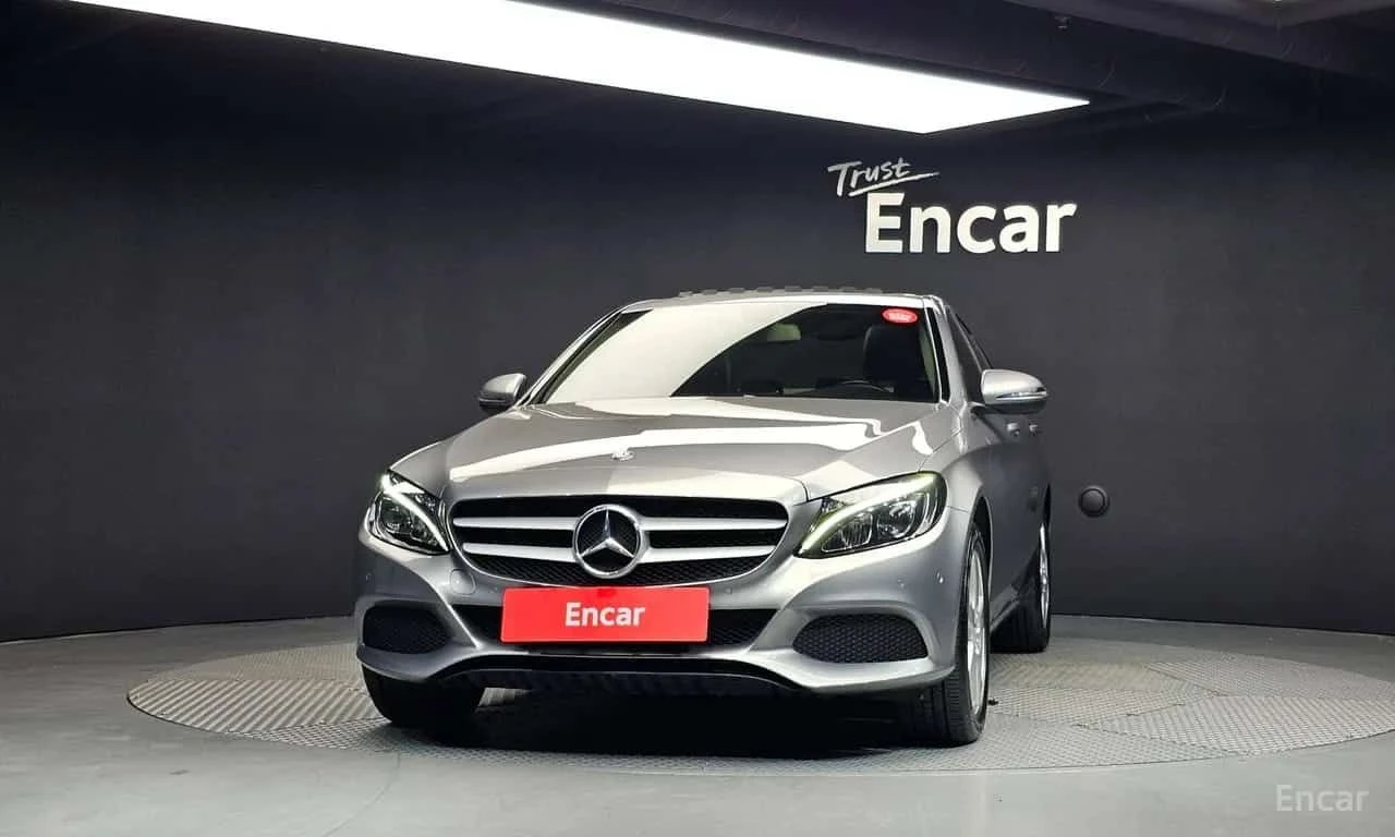 Mercedes-Benz C 200 | АВТОКРЕДИТ БЕЗ ПЪРВОНАЧАЛНА ВНОСКА, снимка 3 - Автомобили и джипове - 55599521