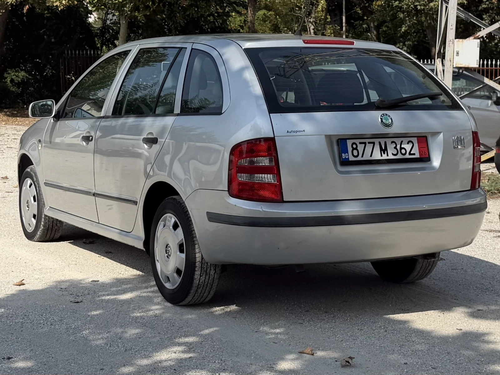 Skoda Fabia 1.4i/16V/126.000km!!!, снимка 5 - Автомобили и джипове - 55897615