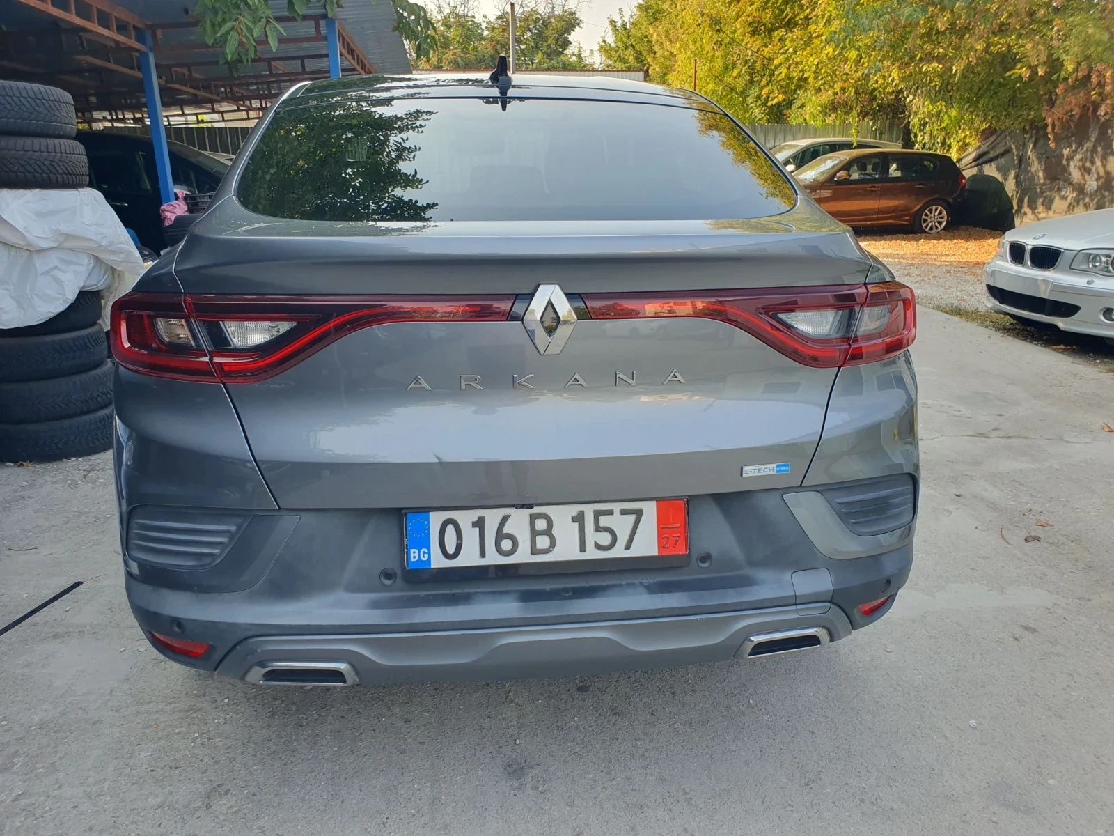 Renault Arkana 1.6 Hybrid RS line FULL FULL, снимка 4 - Автомобили и джипове - 56069215