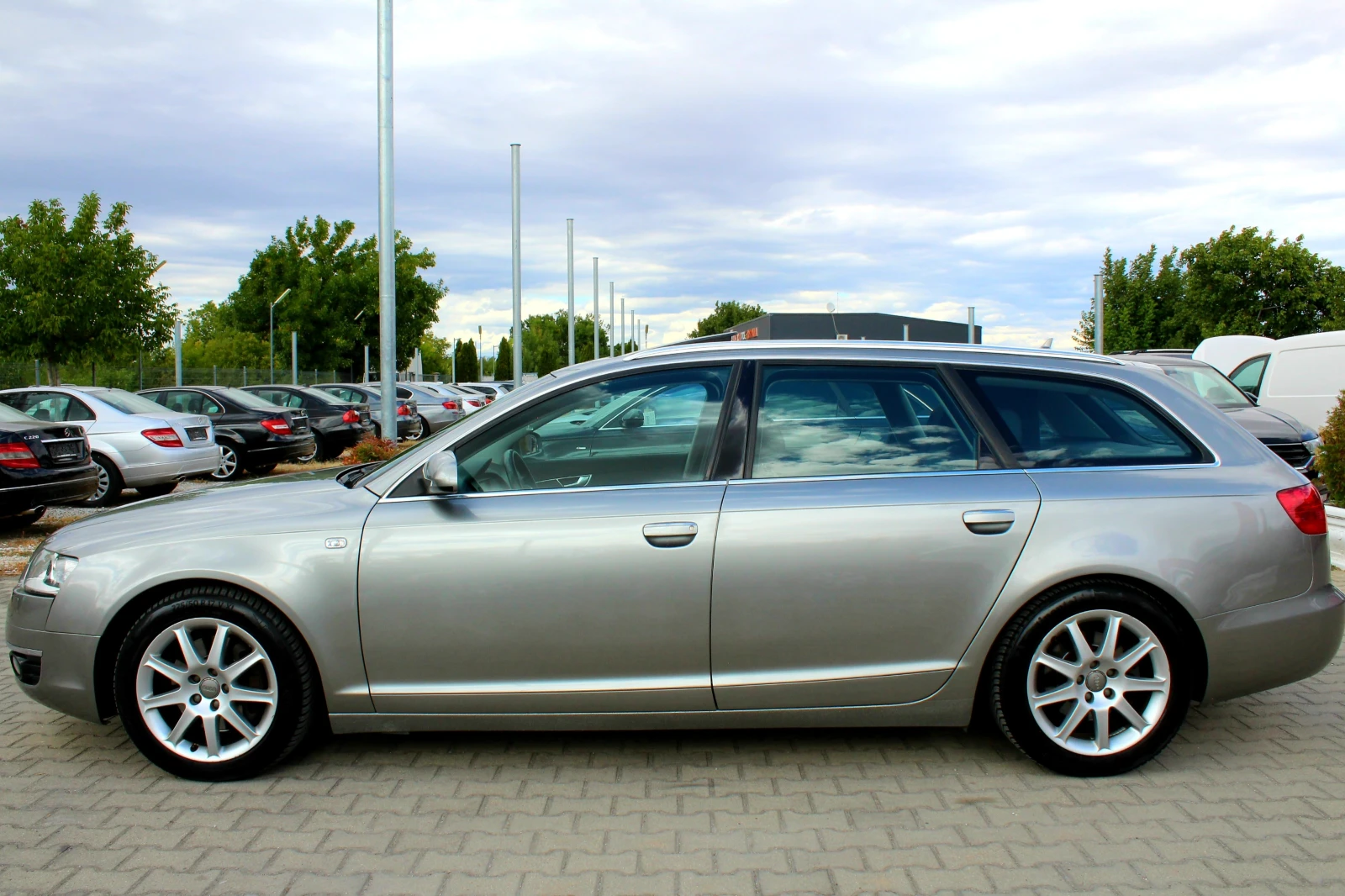 Audi A6 QUATTRO 3.0TDI V6 СОБСТВЕН ЛИЗИНГ, снимка 4 - Автомобили и джипове - 56184065