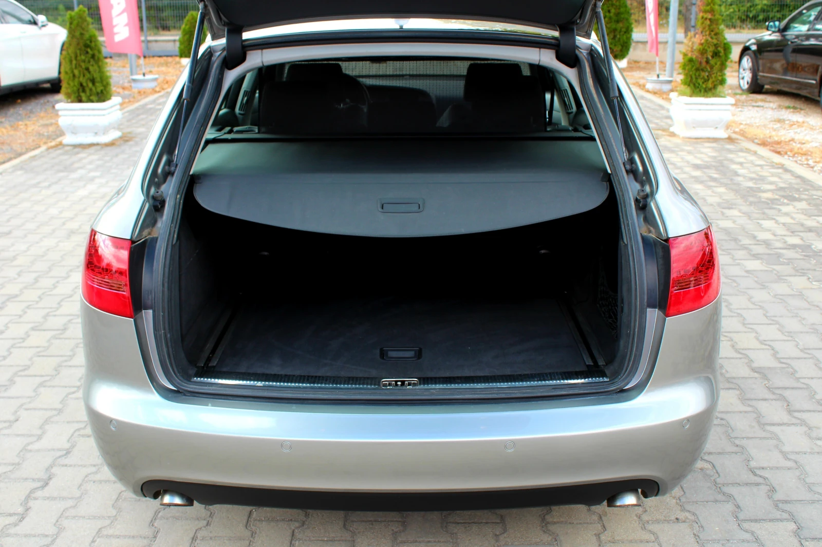 Audi A6 QUATTRO 3.0TDI V6 СОБСТВЕН ЛИЗИНГ, снимка 8 - Автомобили и джипове - 56184065