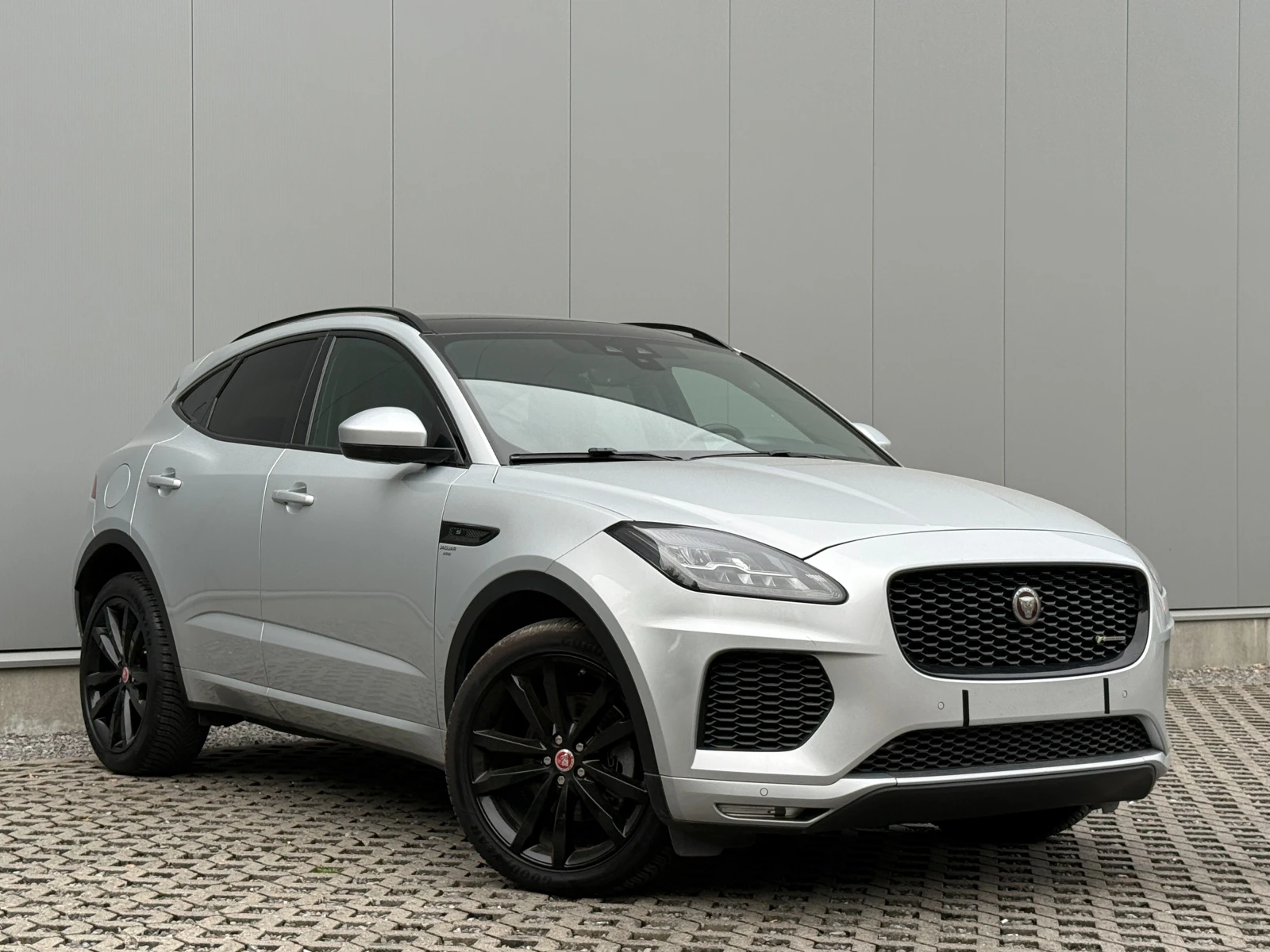 Jaguar E-pace 2.0 R-Dynamic S Leather Navi Panorama | Mobile.bg � ����������� 2