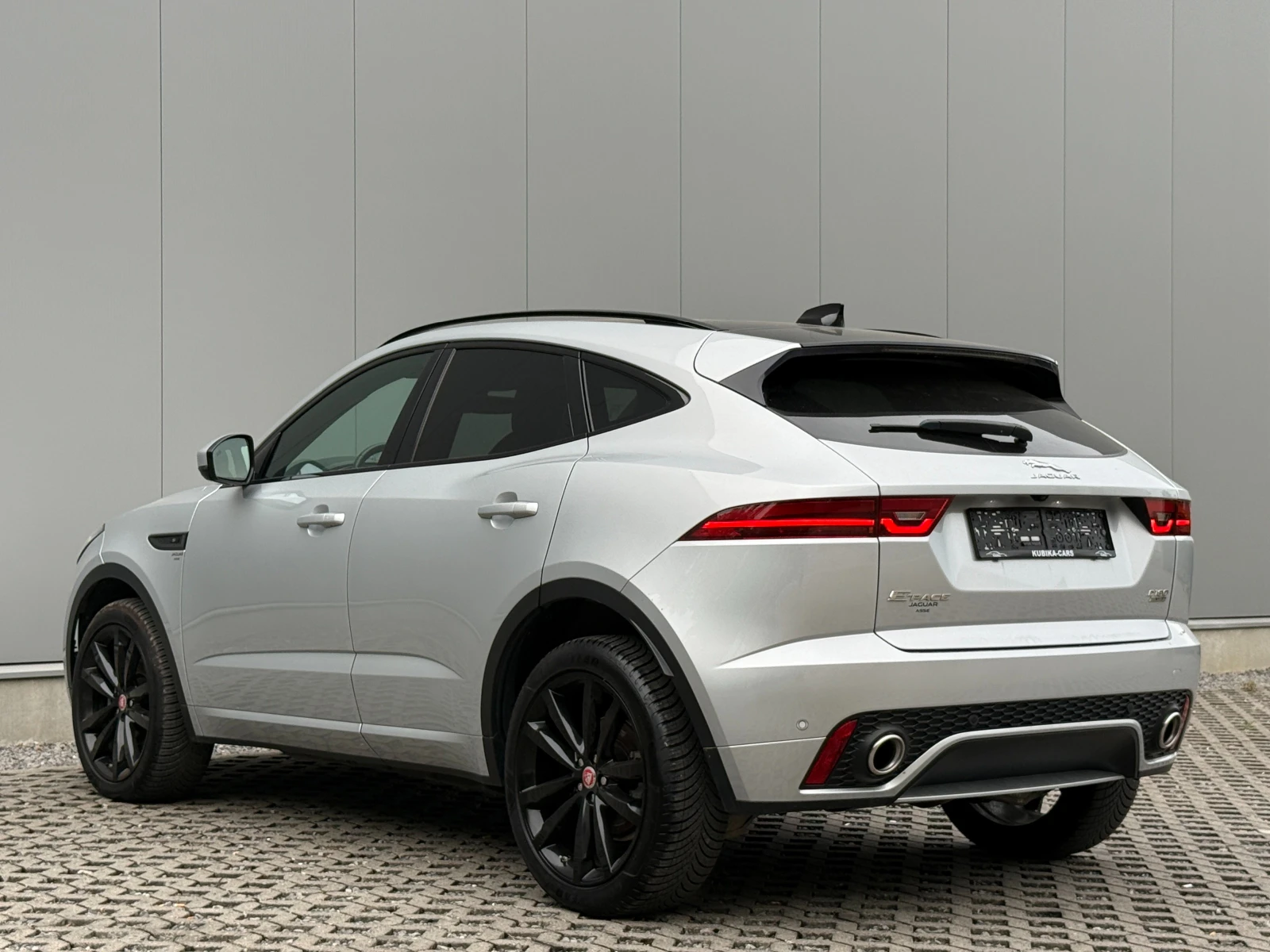 Jaguar E-pace 2.0 R-Dynamic S Leather Navi Panorama | Mobile.bg � ����������� 4