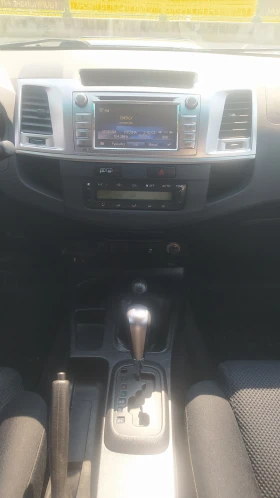 Toyota Hilux, снимка 13