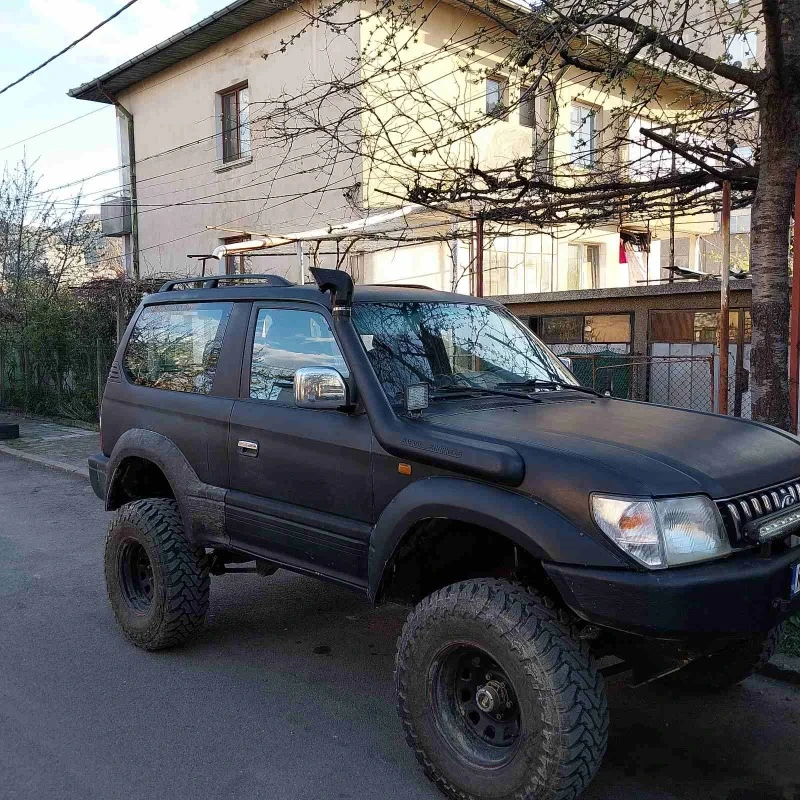 Toyota Land cruiser, снимка 3 - Автомобили и джипове - 45081235