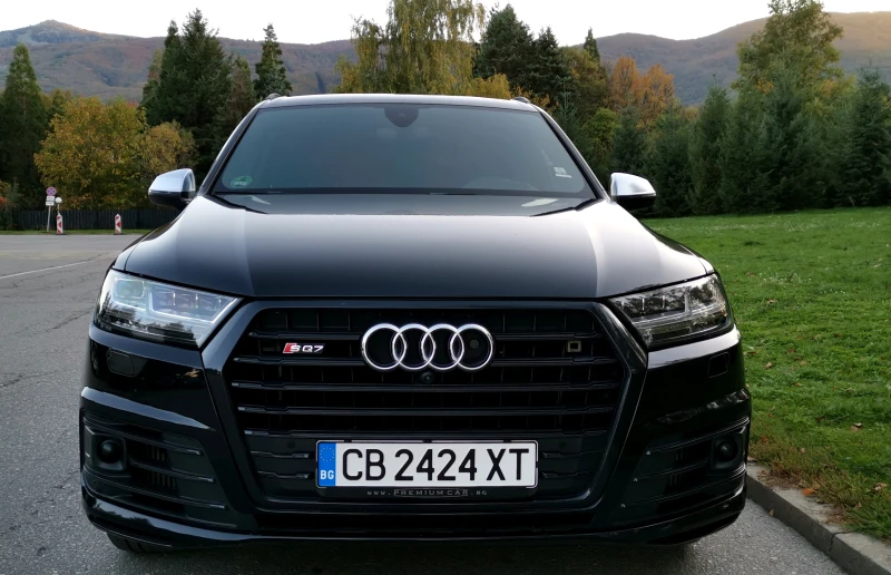 Audi SQ7 EXCLUSIVE NAVI/BOSE/MATRIX, снимка 8 - Автомобили и джипове - 52072245