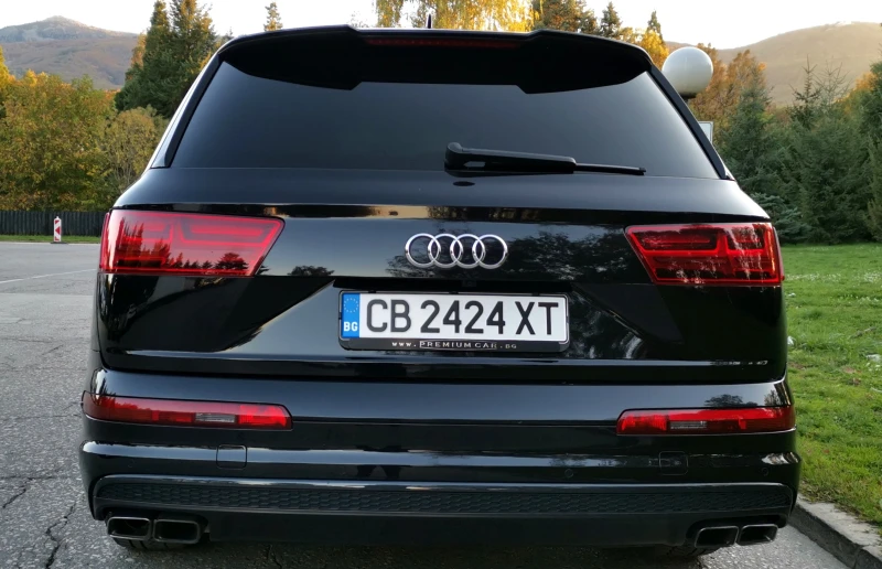 Audi SQ7 EXCLUSIVE NAVI/BOSE/MATRIX, снимка 4 - Автомобили и джипове - 52072245