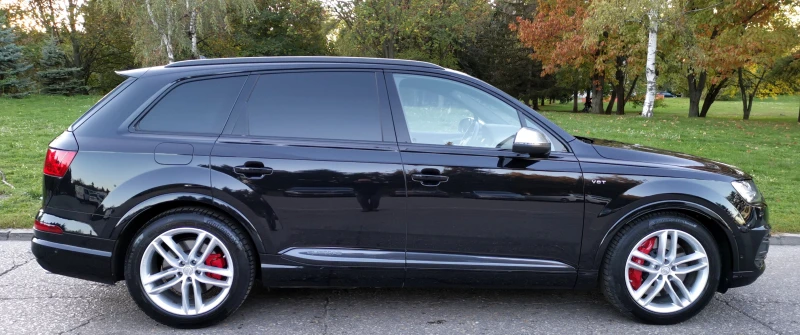 Audi SQ7 EXCLUSIVE NAVI/BOSE/MATRIX, снимка 6 - Автомобили и джипове - 52072245