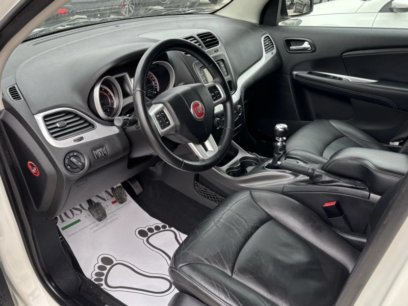 Fiat Freemont 2.0mjt* кожа* 7местен* Euro 5b* Лизинг, снимка 5 - Автомобили и джипове - 49102985