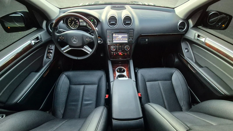 Mercedes-Benz GL 550     62000км., снимка 11 - Автомобили и джипове - 52217236