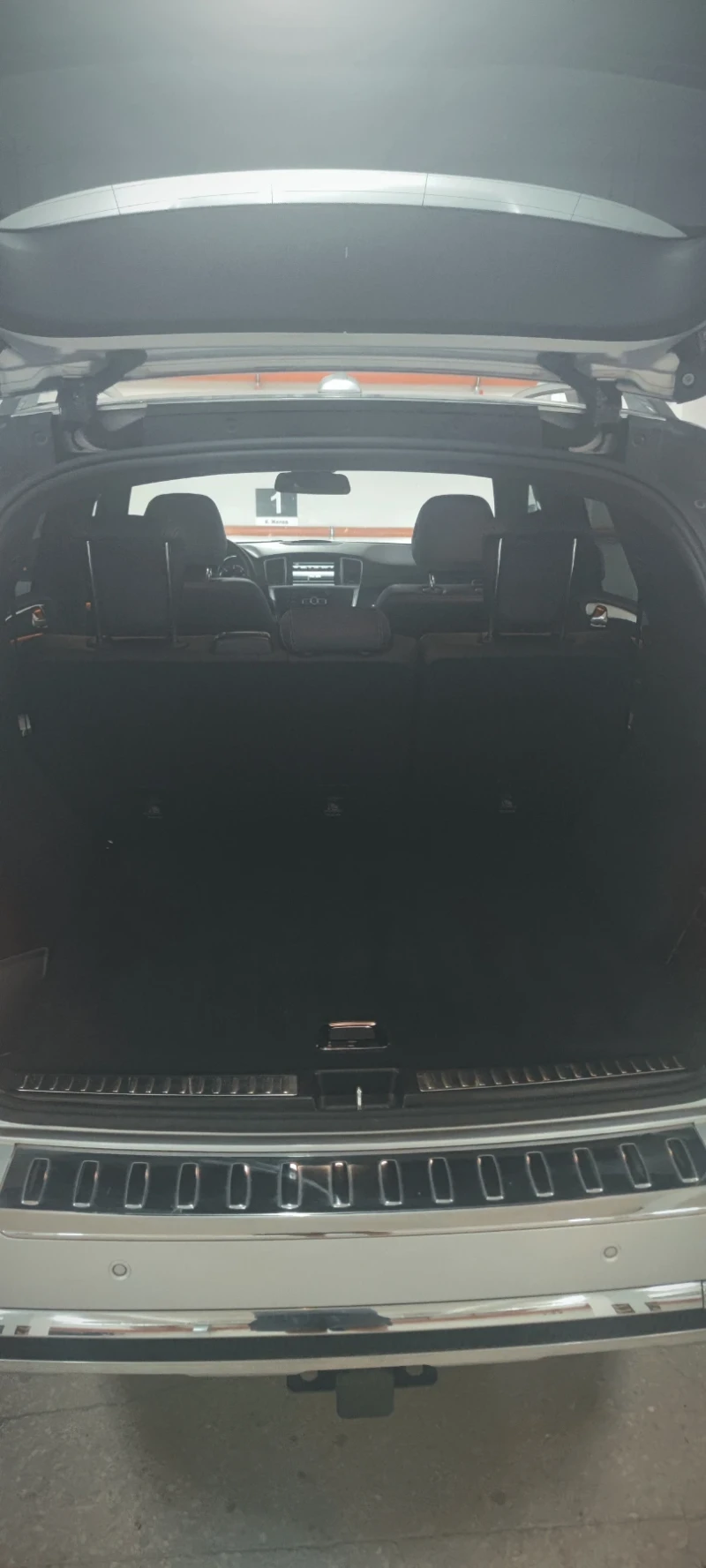 Mercedes-Benz ML 350 BlueTec. 4Matic. На Пружини.Реални 133км! , снимка 14 - Автомобили и джипове - 52262312