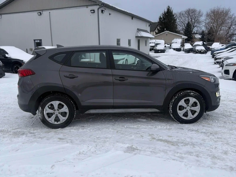 Hyundai Tucson * Essential * CARFAX * БЕЗ ПЪРВОНАЧАЛНА ВНОСКА, снимка 3 - Автомобили и джипове - 52989865