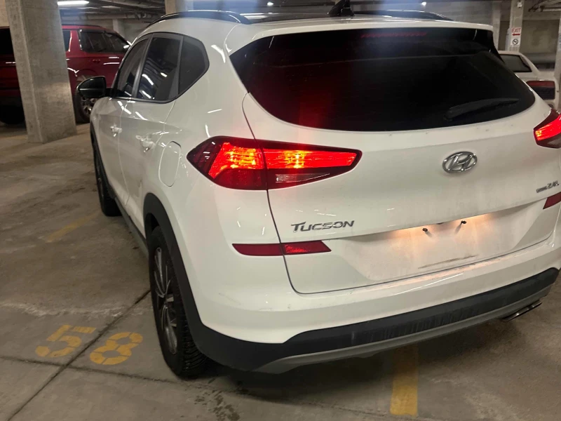 Hyundai Tucson Preferred* * 2.4* * AWD* * CARFAX* * , снимка 5 - Автомобили и джипове - 53119183