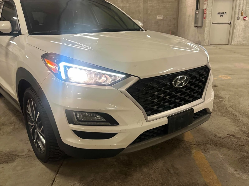 Hyundai Tucson Preferred* * 2.4* * AWD* * CARFAX* * , снимка 3 - Автомобили и джипове - 53119183