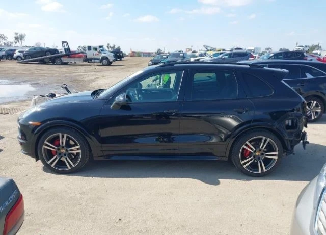 Porsche Cayenne, снимка 2 - Автомобили и джипове - 49205787