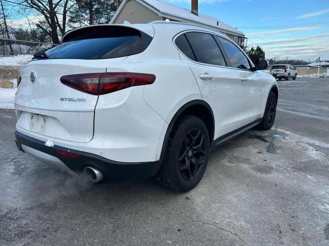 Alfa Romeo Stelvio, снимка 4 - Автомобили и джипове - 49388271