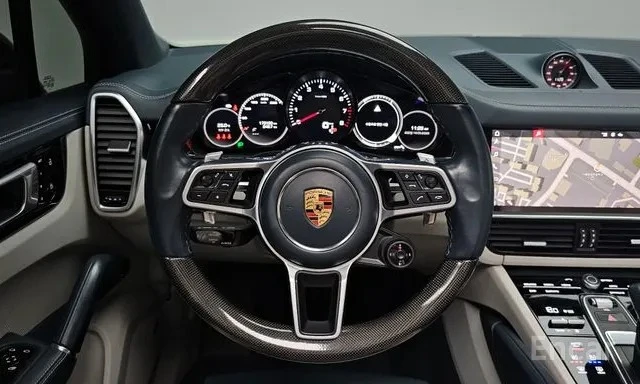 Porsche Cayenne 3.0 | Панорама | 360 Камера | Soft Close, снимка 11 - Автомобили и джипове - 54704982