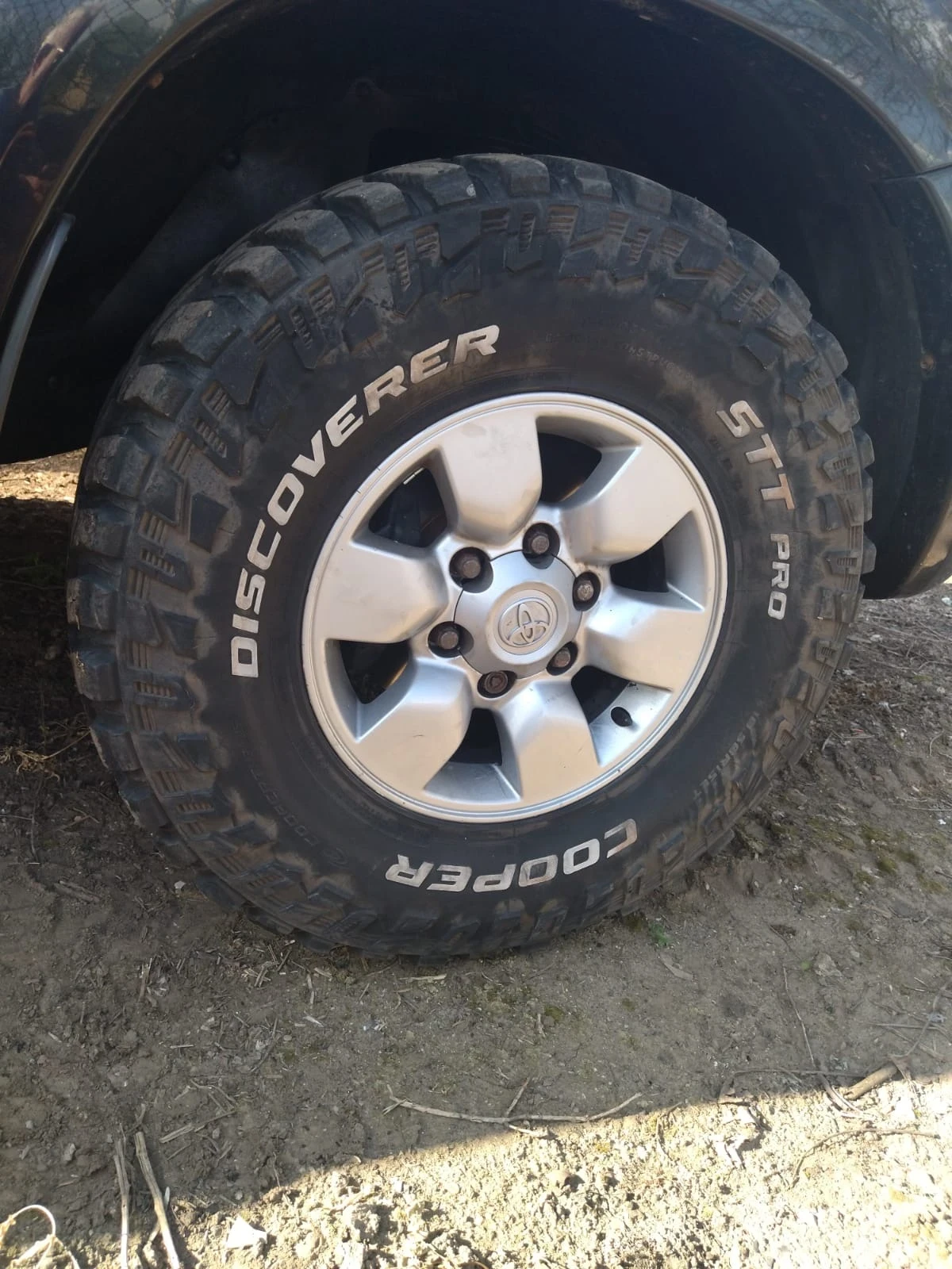 Toyota Hilux Pick up 4x4 - изображение 9