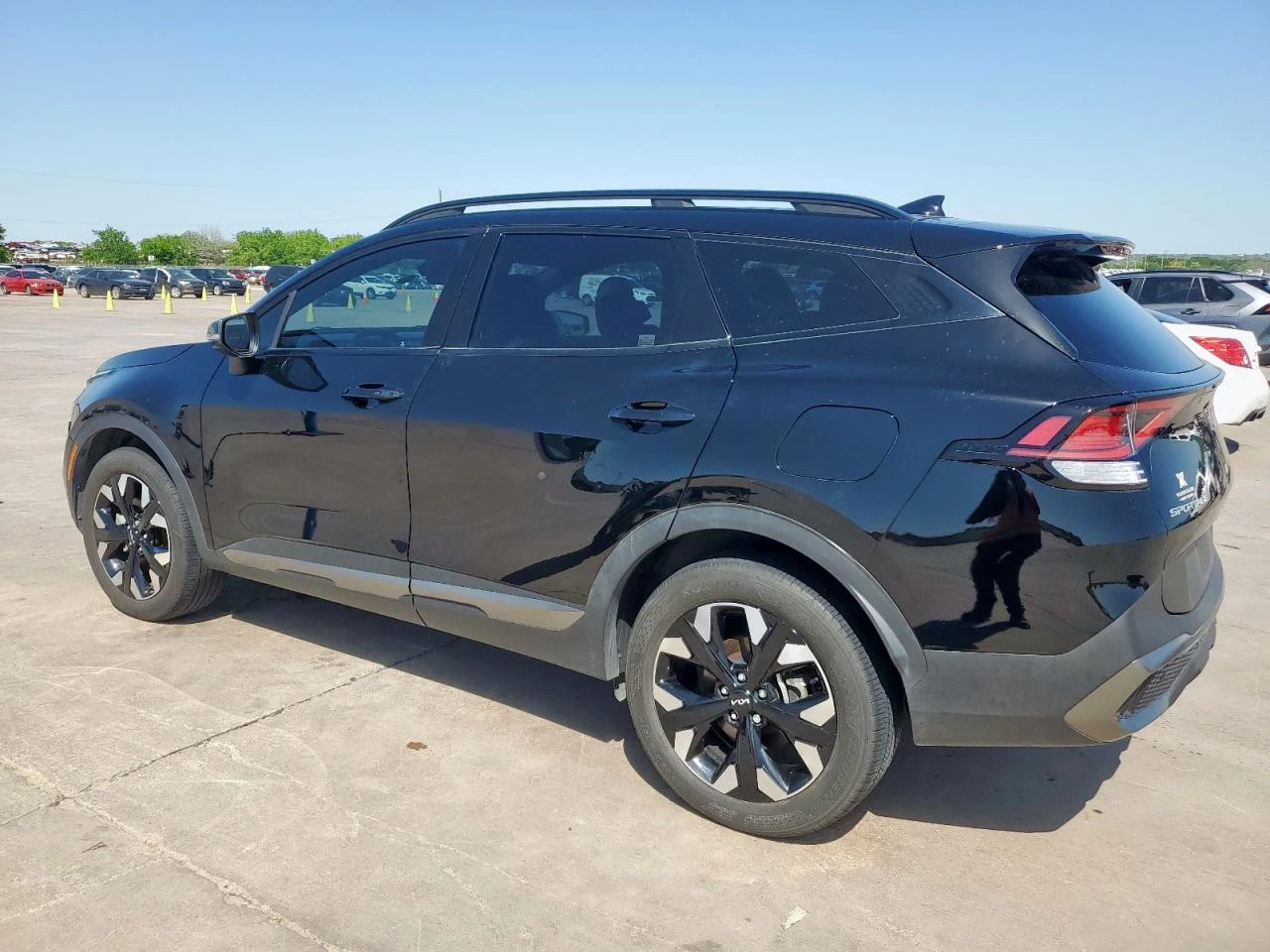 Kia Sportage X LINE - изображение 2