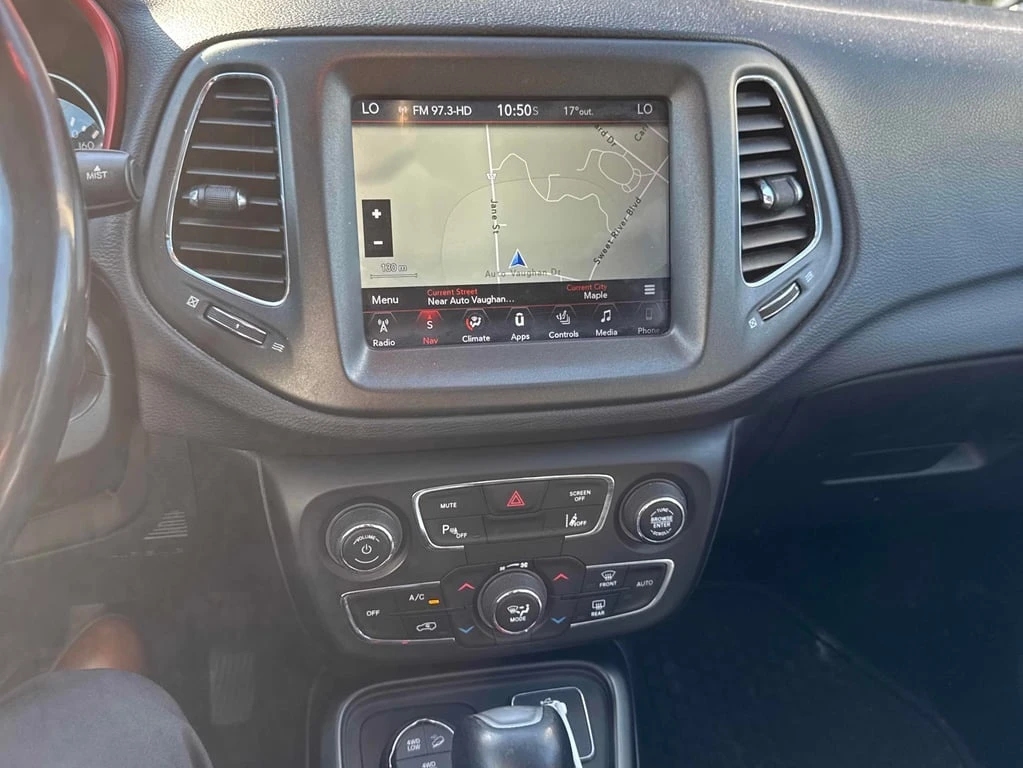 Jeep Compass * Trailhawk * CARFAX * БЕЗ ПЪРВОНАЧАЛНА ВНОСКА - изображение 9