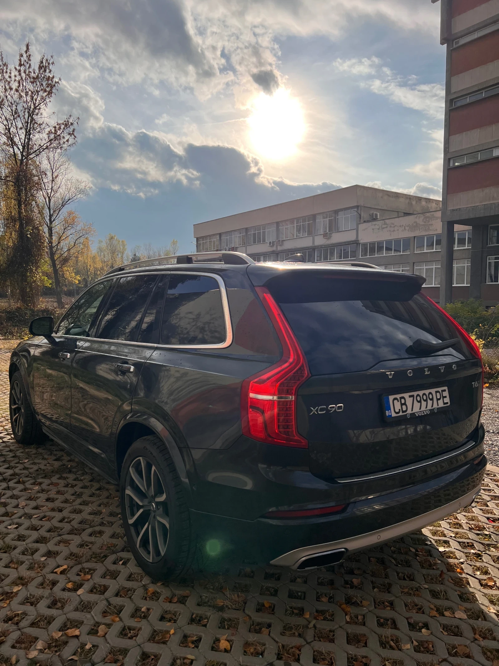 Volvo Xc90 T6 MOMENTUM - изображение 4