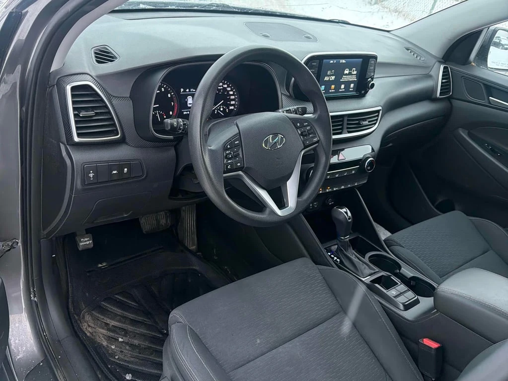 Hyundai Tucson * Essential * CARFAX * ��� ������������ ������ | Mobile.bg � ����������� 5