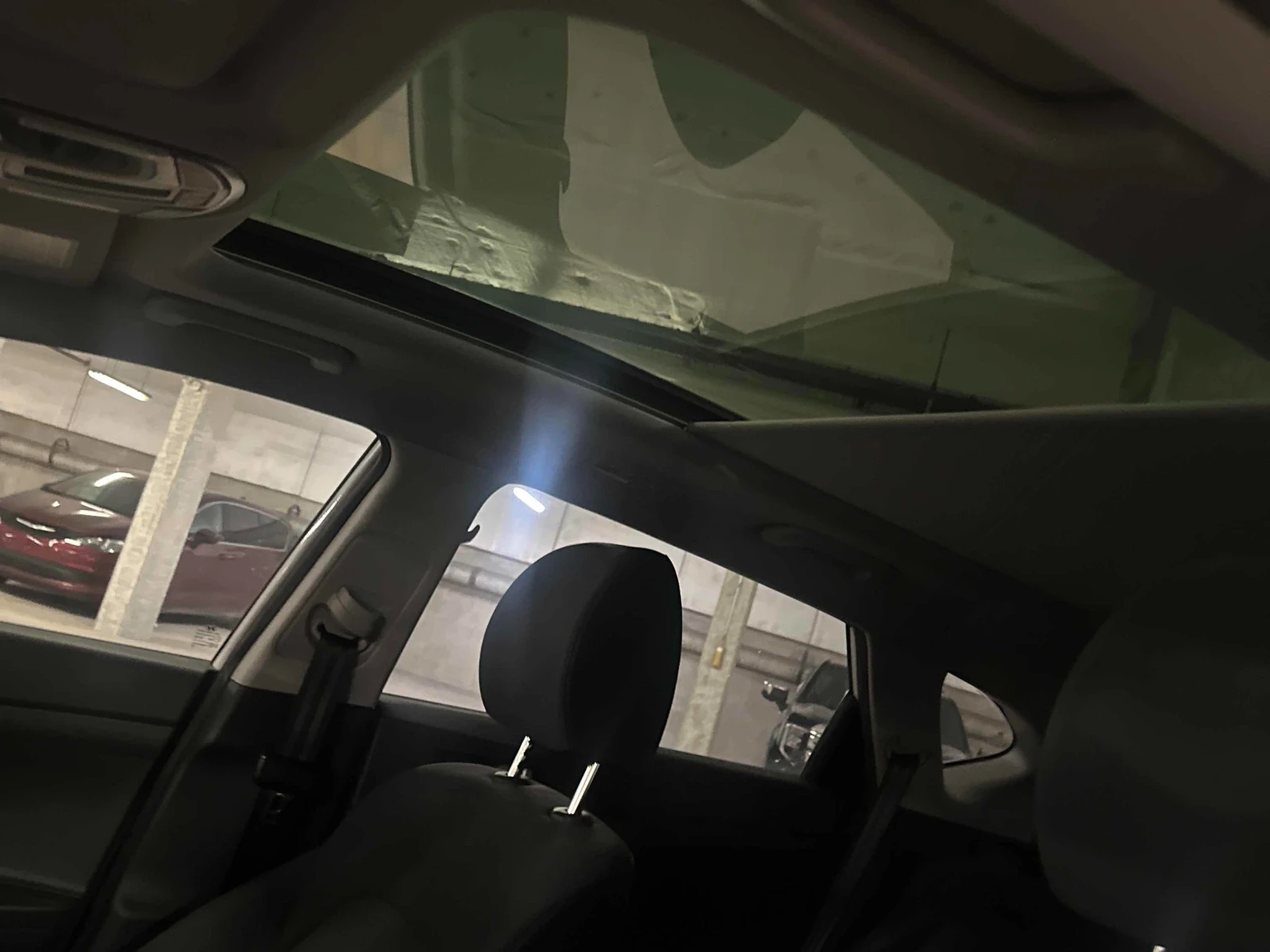 Hyundai Tucson Preferred* * 2.4* * AWD* * CARFAX* *  | Mobile.bg � ����������� 11