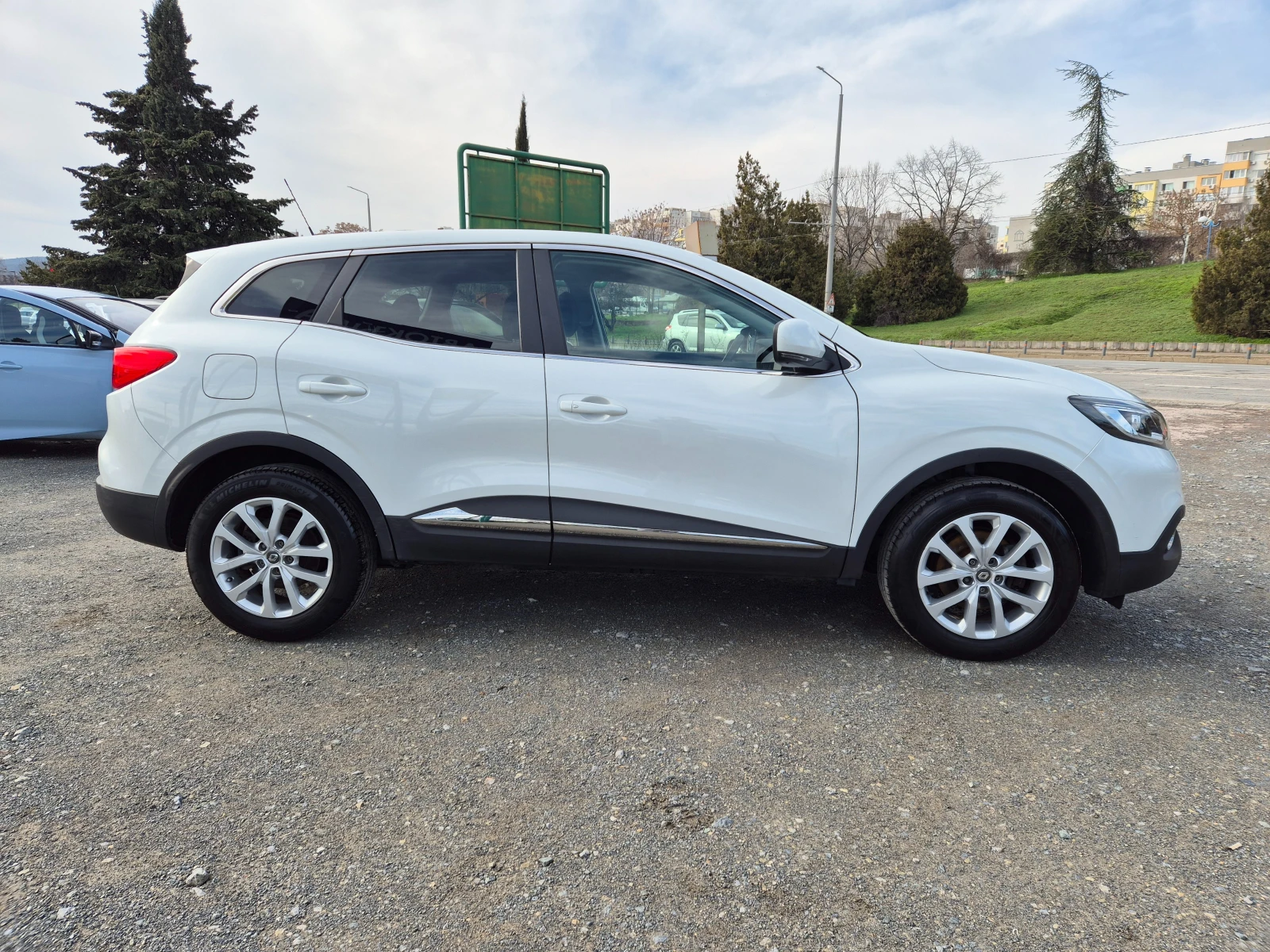 Renault Kadjar 1.2i - изображение 6