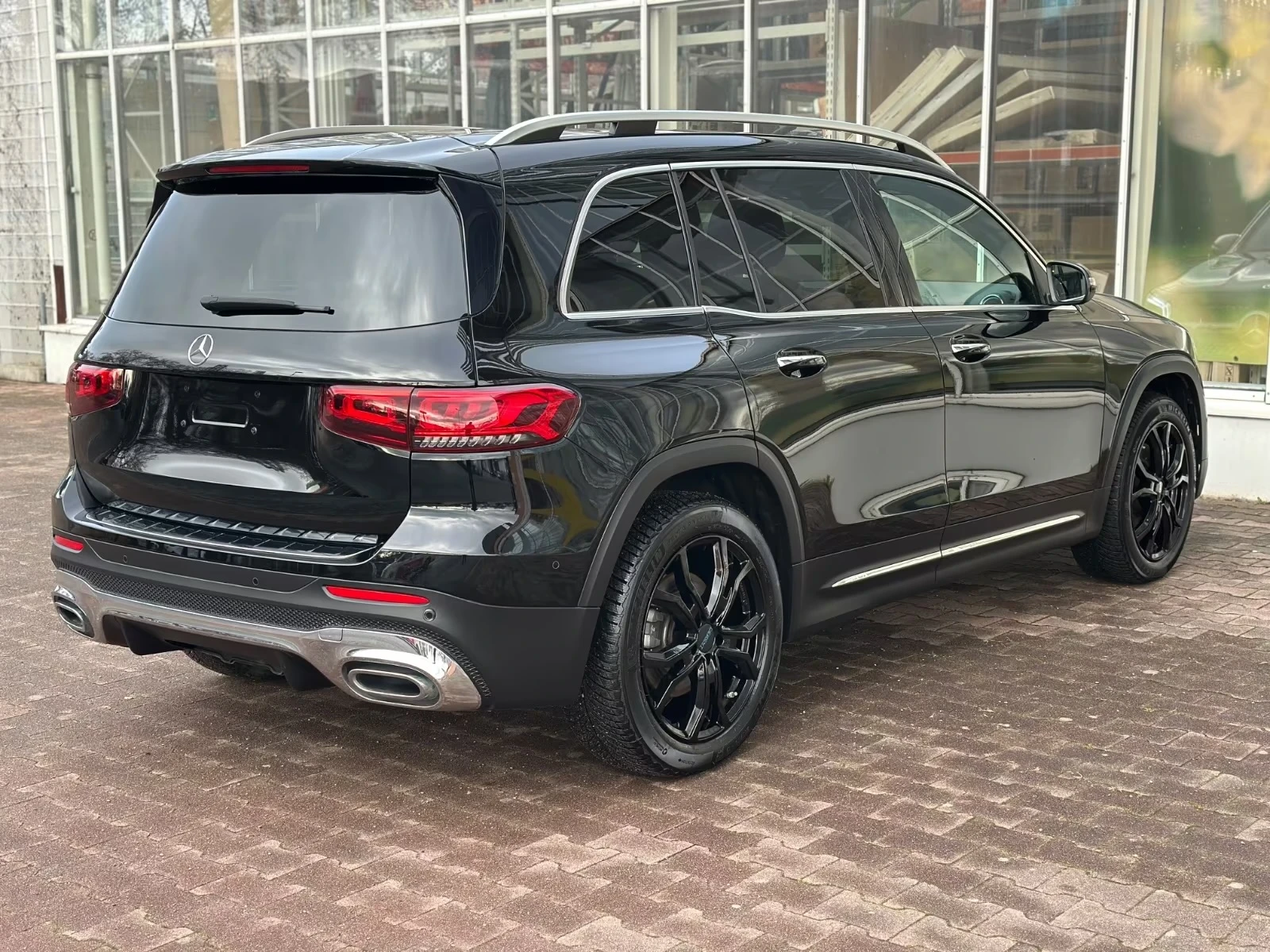 Mercedes-Benz GLB 220d* 4 Matic* AMG* ������* 7-������  | Mobile.bg � ����������� 3