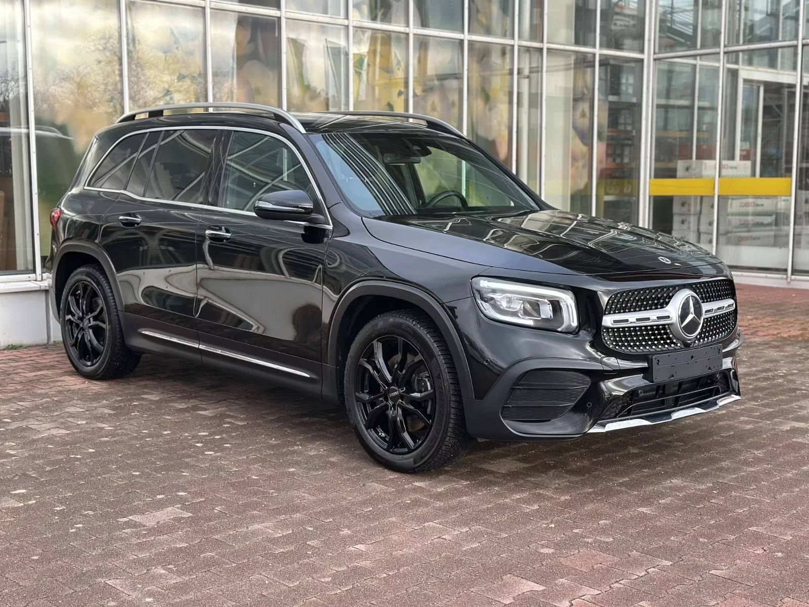 Mercedes-Benz GLB 220d* 4 Matic* AMG* ������* 7-������  | Mobile.bg � ����������� 1